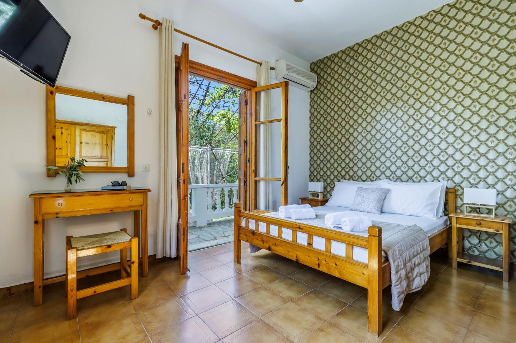 Panagou Studios Skopelos Habitación foto